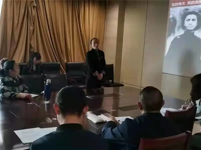 陈爱民讲党课现场.webp.jpg